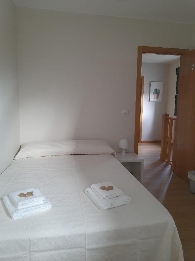 Sleeping Portomarin 1 Hotel ภายนอก รูปภาพ